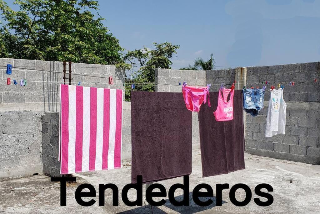 Loft Centrico 3 Camas Matrimoniales,Aire Acondicionado, Parking Apartment ซิวดัด วัลเลส ภายนอก รูปภาพ